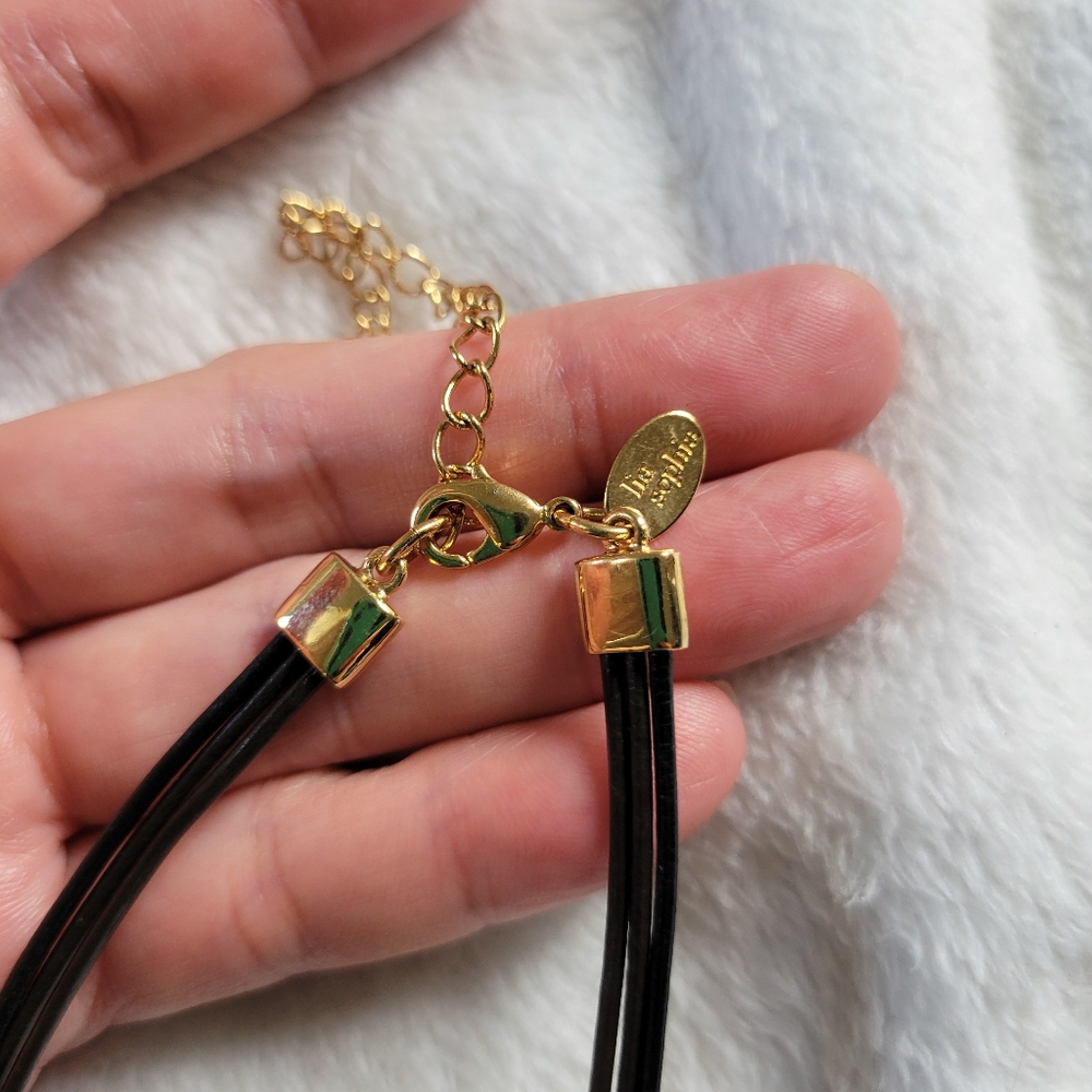 Lia Sophia | NWT Black/Gold Taos Mother of Pearl Mosaic Pendant Necklace - Picture 6 of 12
